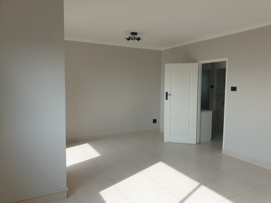 To Let 2 Bedroom Property for Rent in Claremont Western Cape